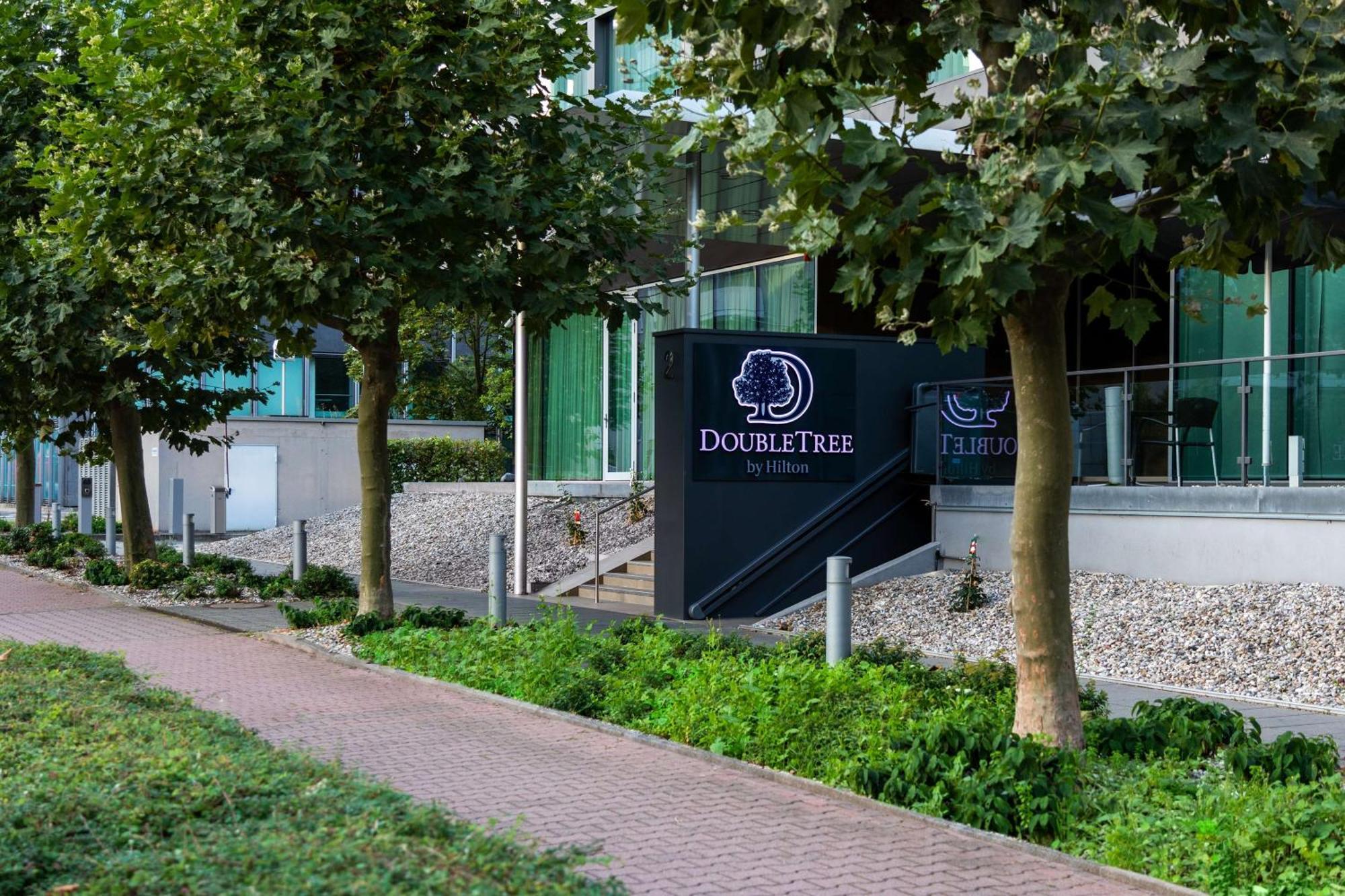 Doubletree By Hilton Frankfurt Niederrad Hotel Frankfurt am Main Ngoại thất bức ảnh